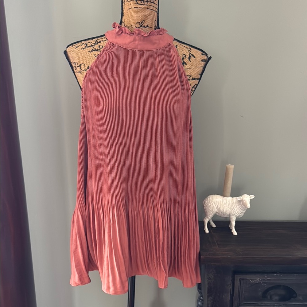 ARULA Pleated Halter Blouse in Coral